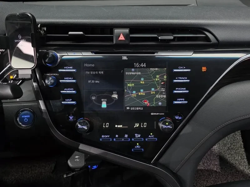 Toyota Camry 2.5 HYBRID| ���������| �������| ������� | Mobile.bg � ����������� 13