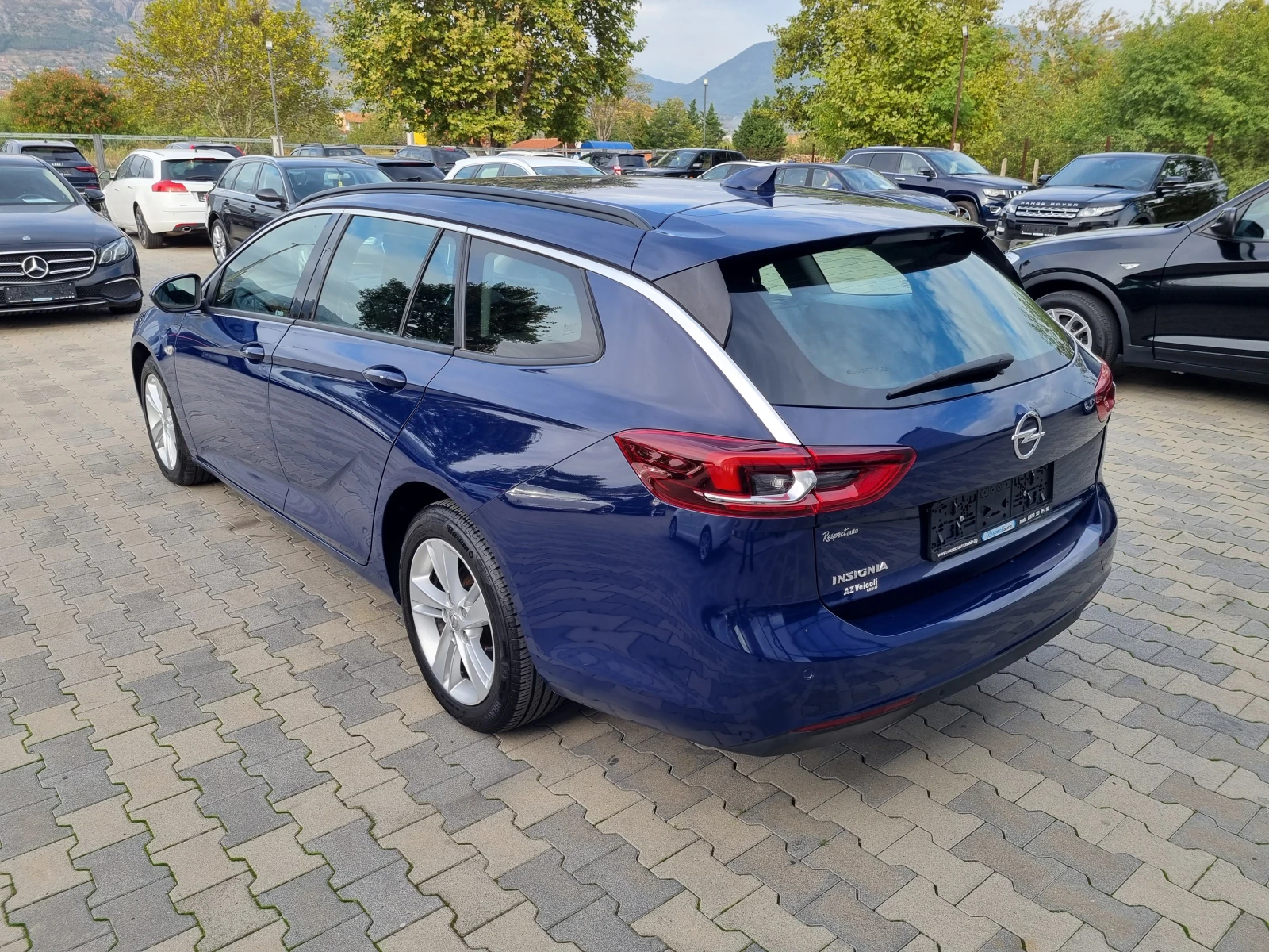 Opel Insignia 1.6CDTi-136ps АВТОМАТИК* 2018г. EURO 6C - изображение 4