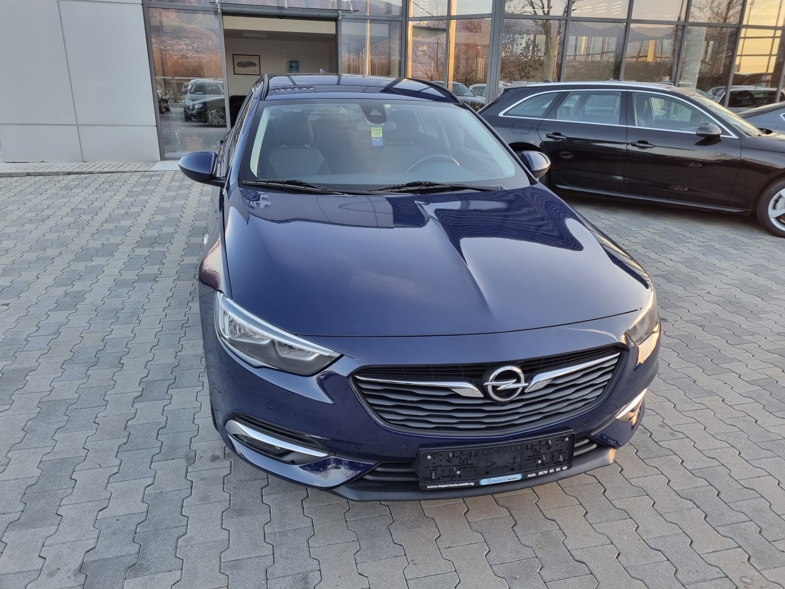 Opel Insignia 1.6CDTi-136ps АВТОМАТИК*2018г. EURO 6C - изображение 1