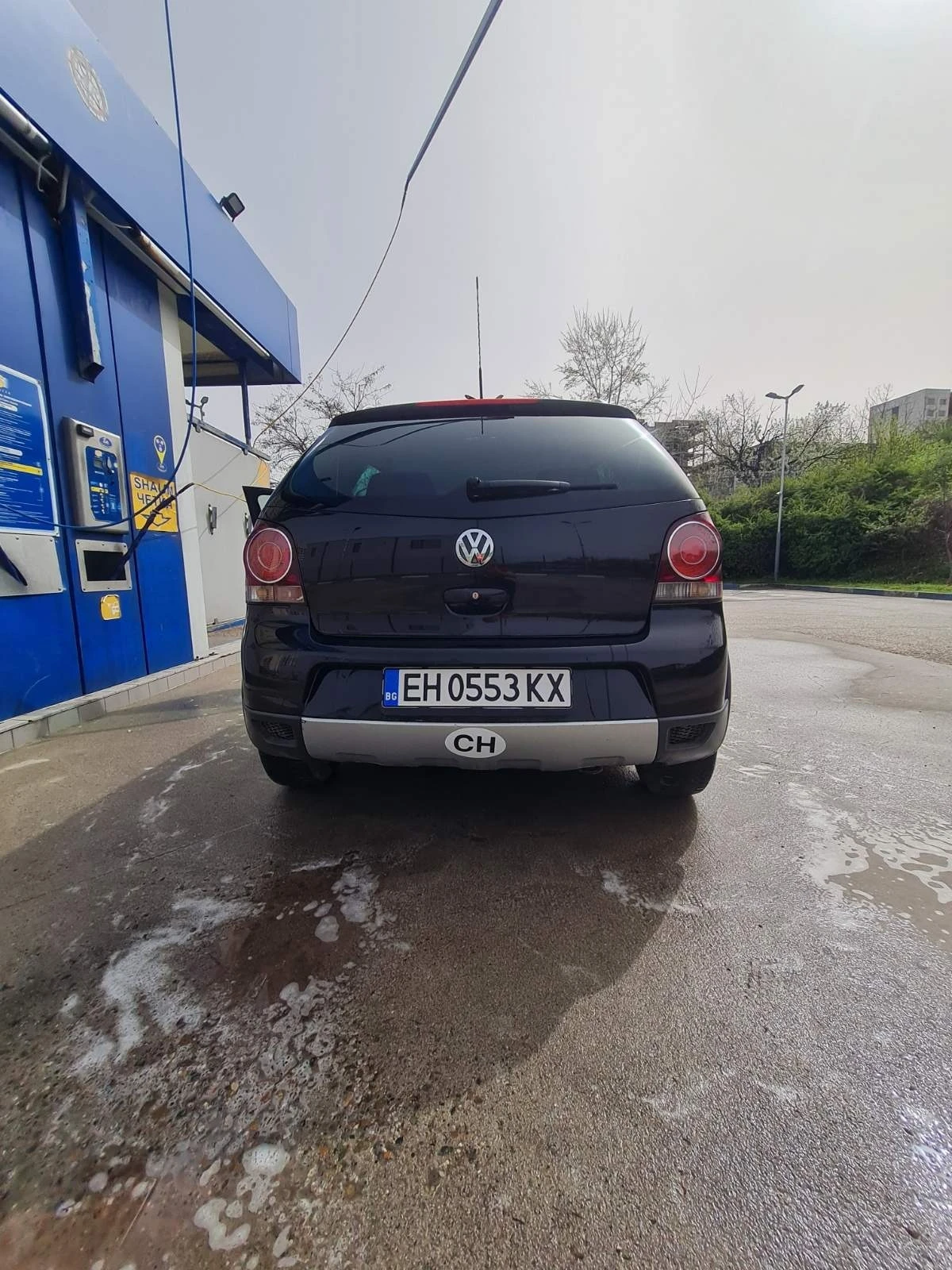 VW Polo Cross 1.6i автомат - изображение 3