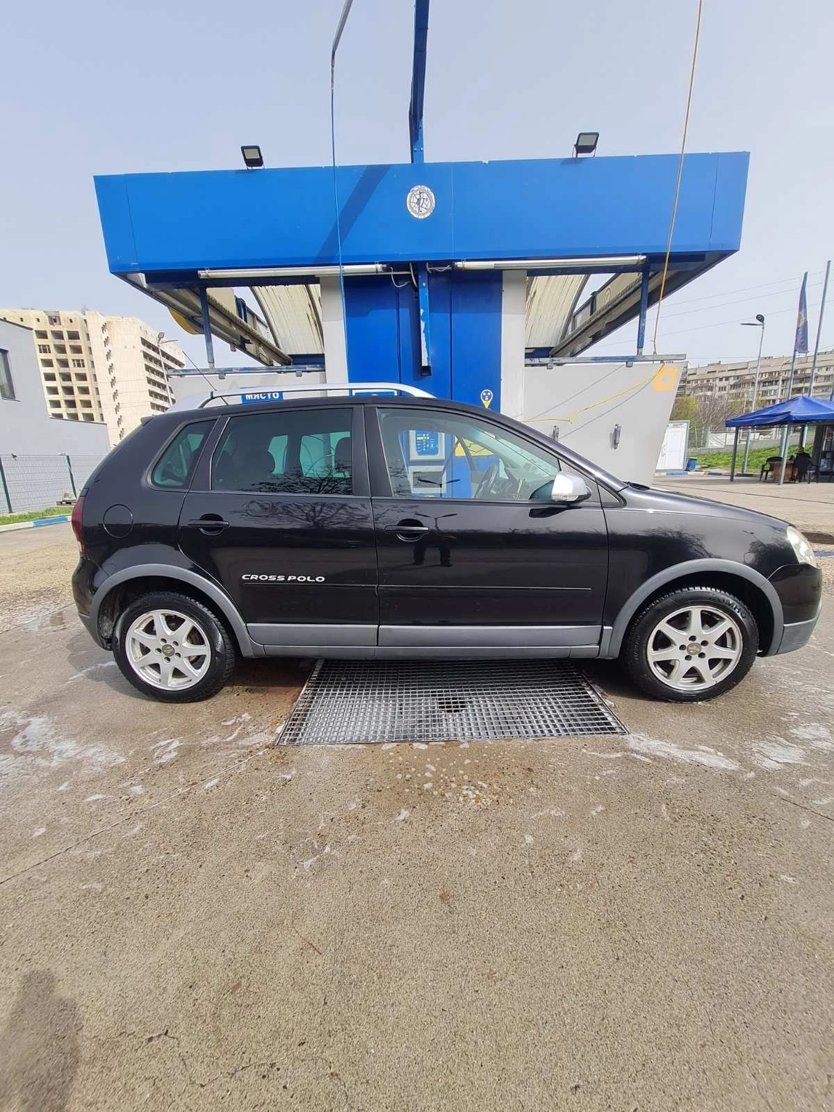 VW Polo Cross 1.6i автомат - изображение 4