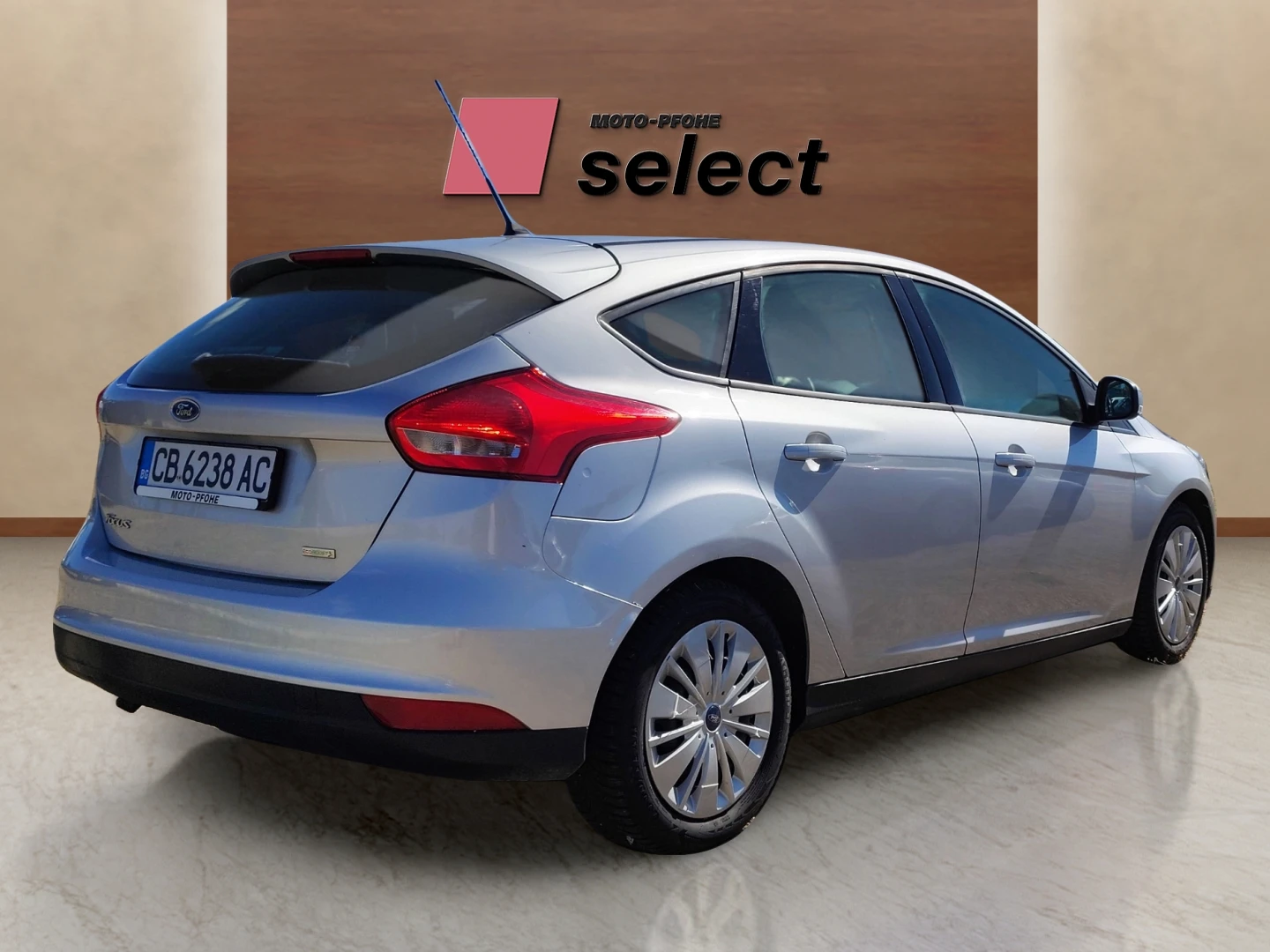 Ford Focus 1.0 EcoBoost - изображение 4