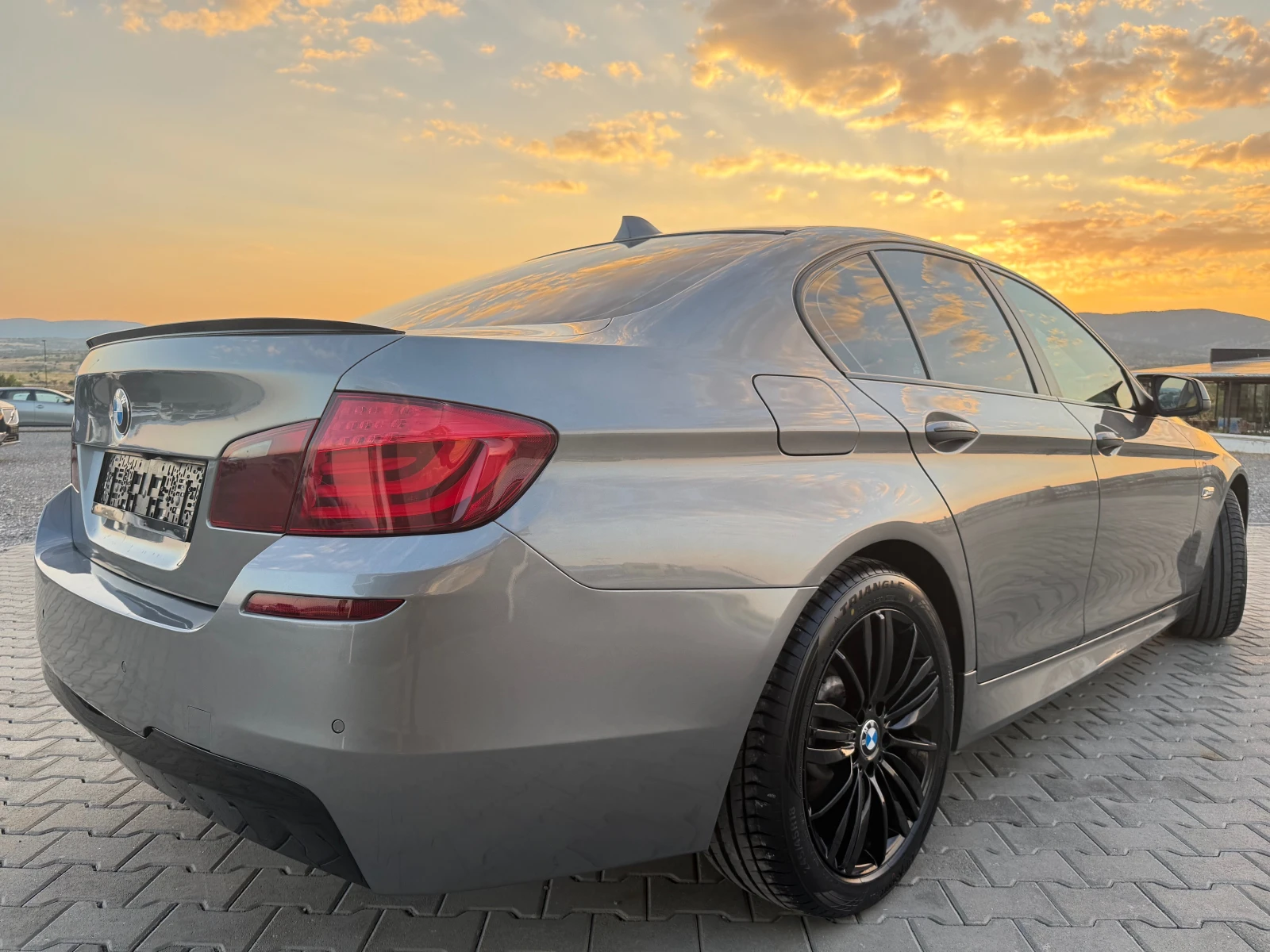 BMW 530 M paket 3.0d  Собствен лизинг !!! - изображение 5