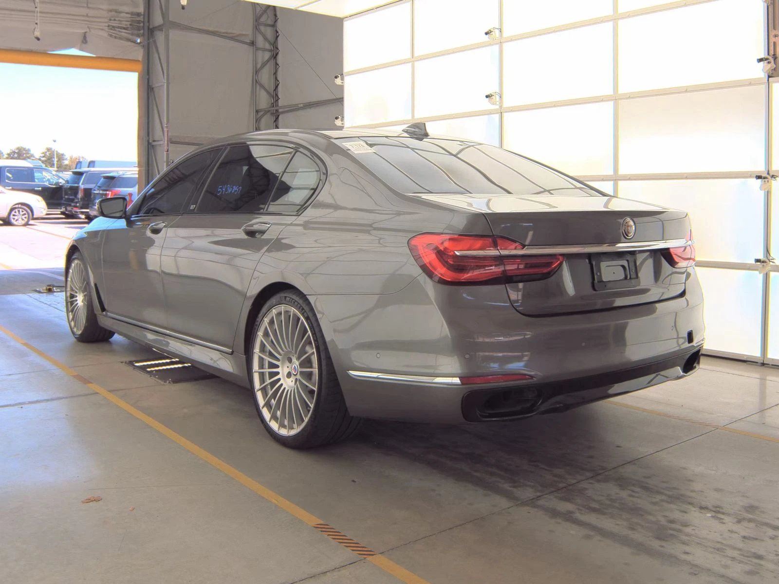 BMW 750 ALPINA B7* XDRIVE* Обдух* Bowers&Wilkins* Масаж*  - изображение 6