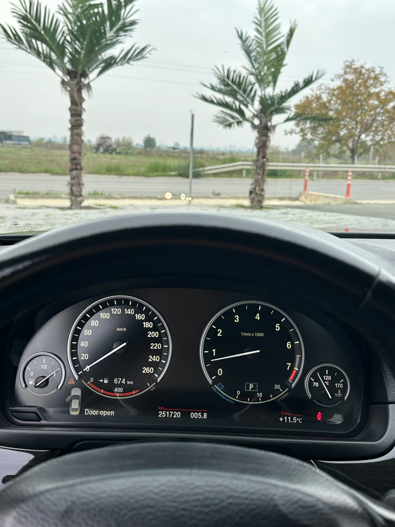 BMW 528 BMW 528i   258 к.с.   ZF автомат   Head-Up   Адапт - изображение 5