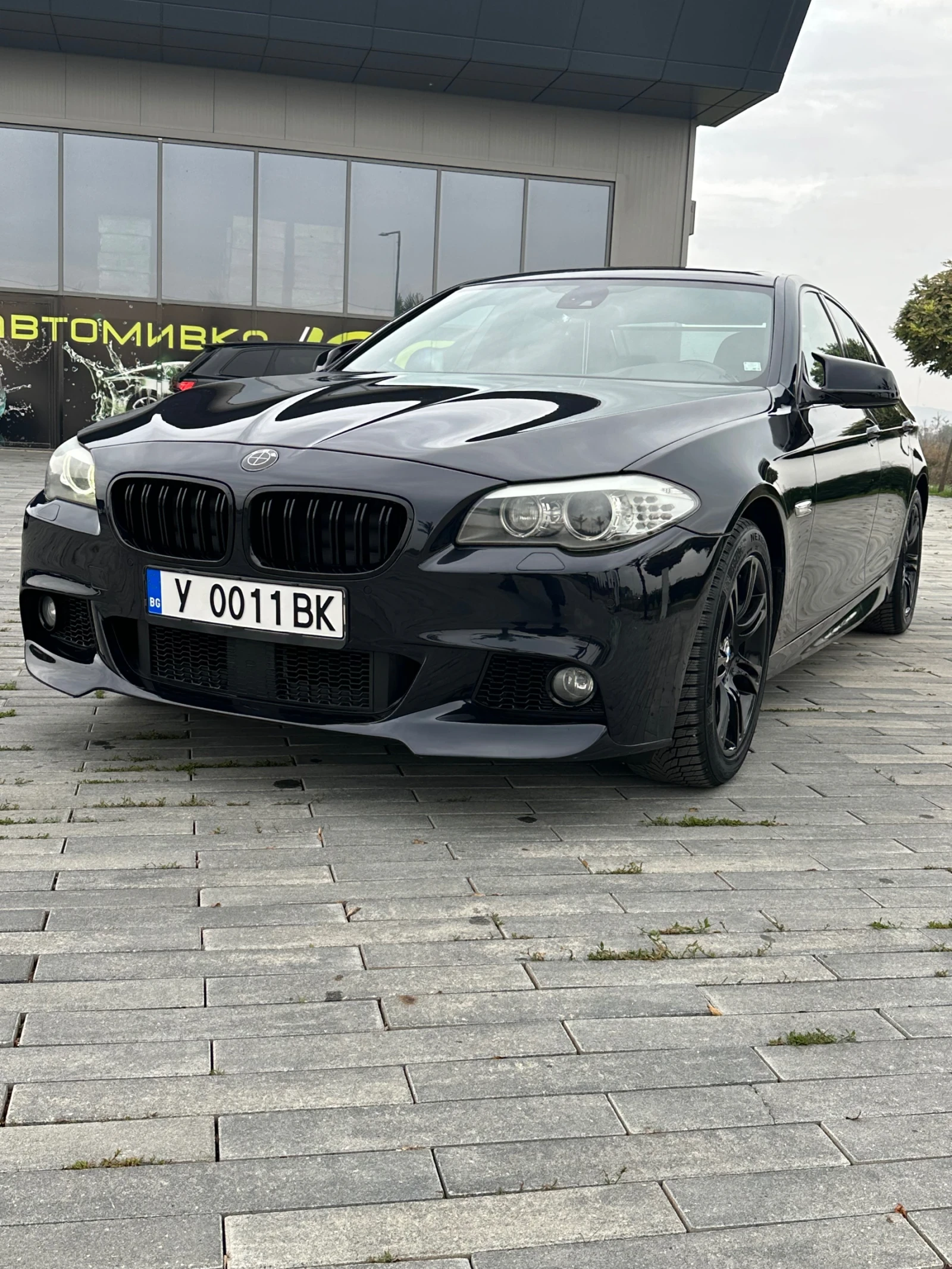 BMW 528 BMW 528i   258 к.с.   ZF автомат   Head-Up   Адапт - изображение 3