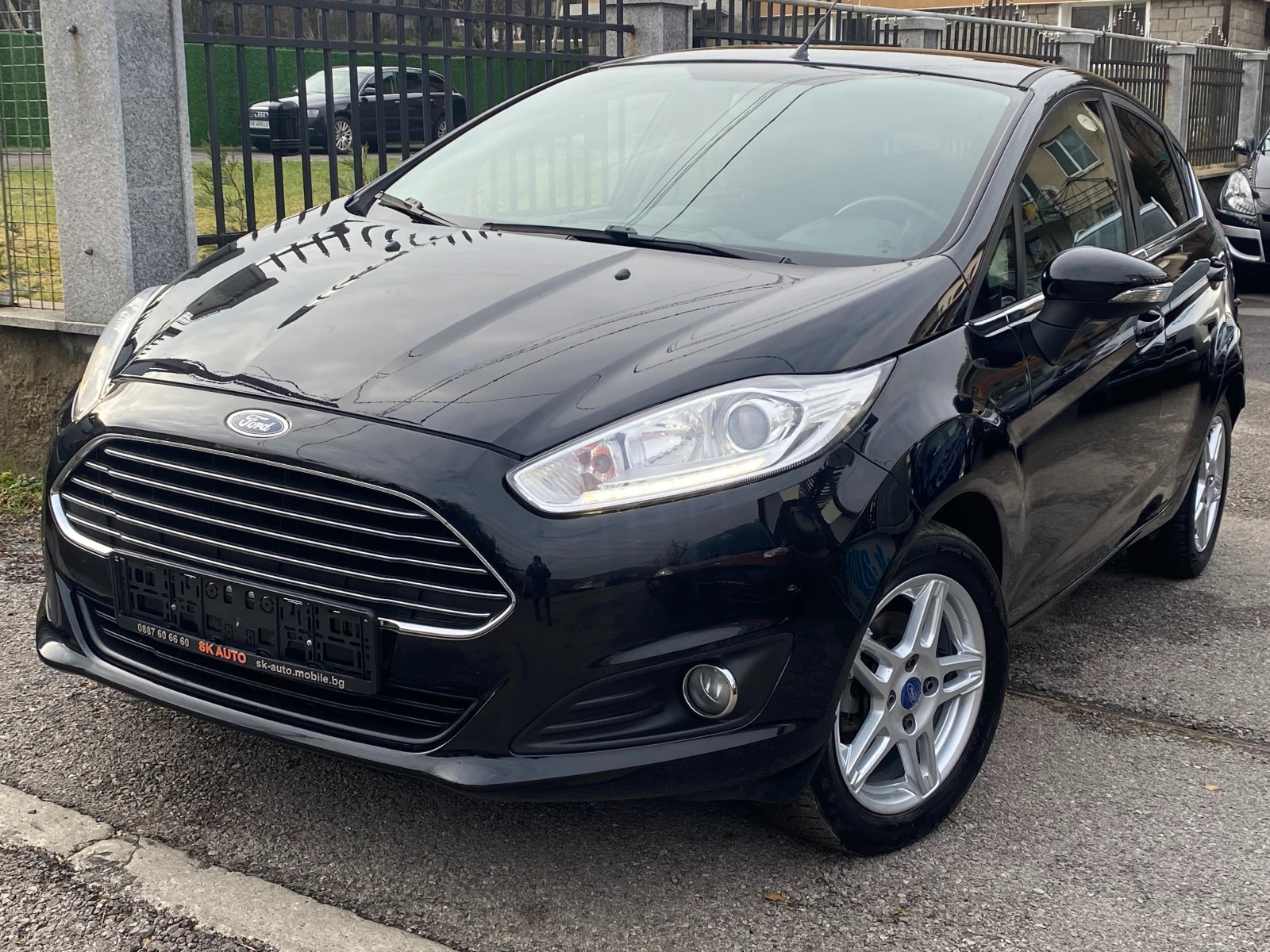 Ford Fiesta 1.5D-2014g-EURO5B-NAVI-LED-75k.s-TITANIUM-FACELIFT | Mobile.bg   1