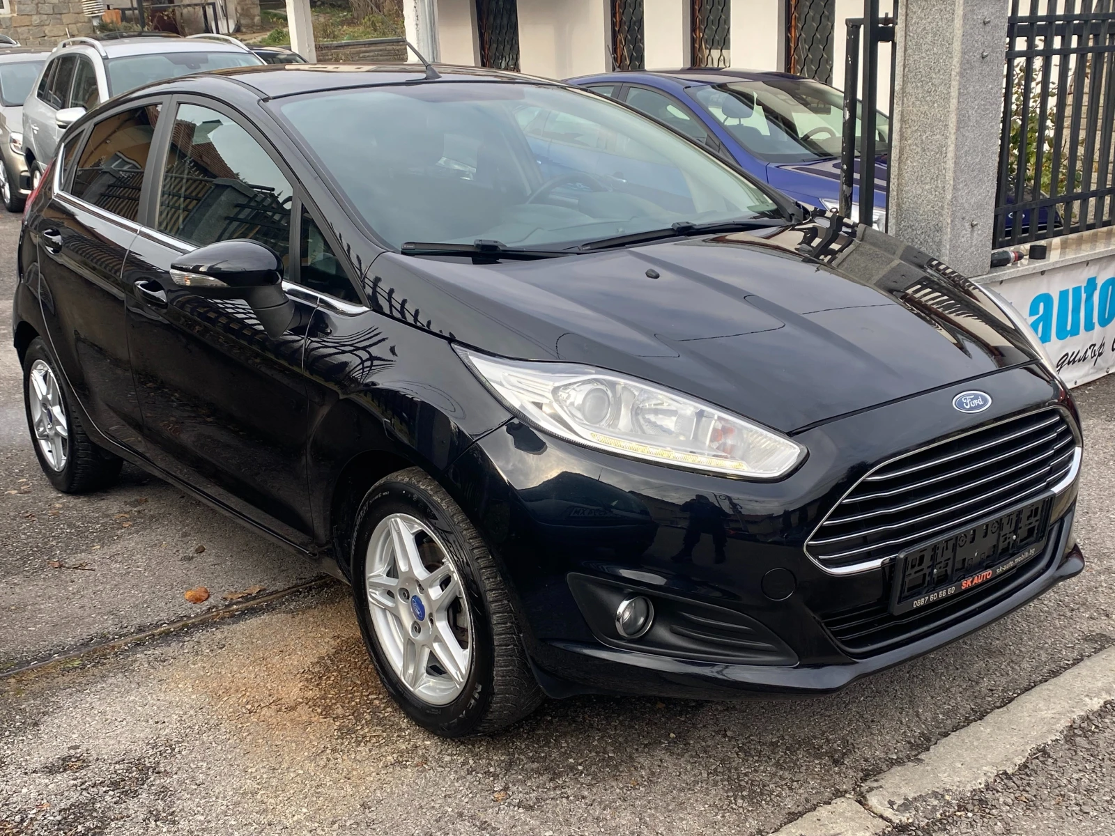 Ford Fiesta 1.5D-2014g-EURO5B-NAVI-LED-75k.s-TITANIUM-FACELIFT - изображение 3