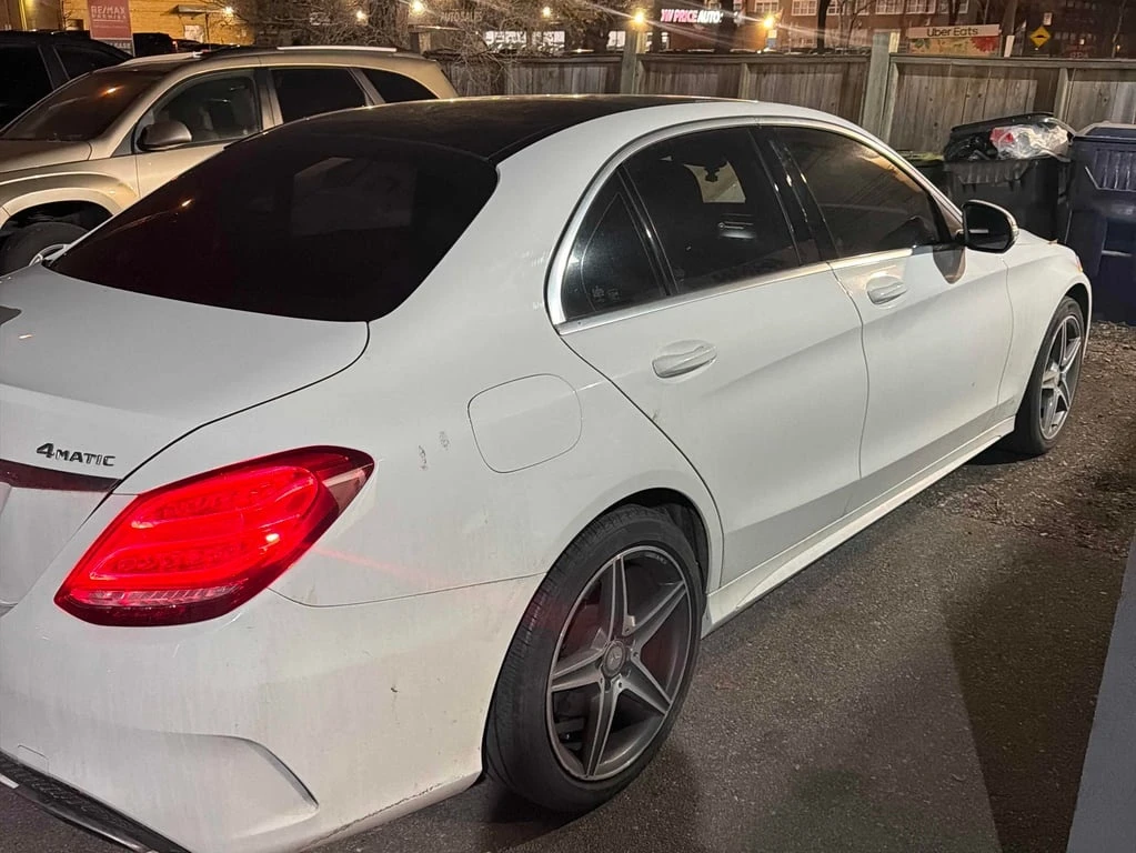 Mercedes-Benz C 300 * CARFAX * БЕЗ ПЪРВОНАЧАЛНА ВНОСКА - изображение 3