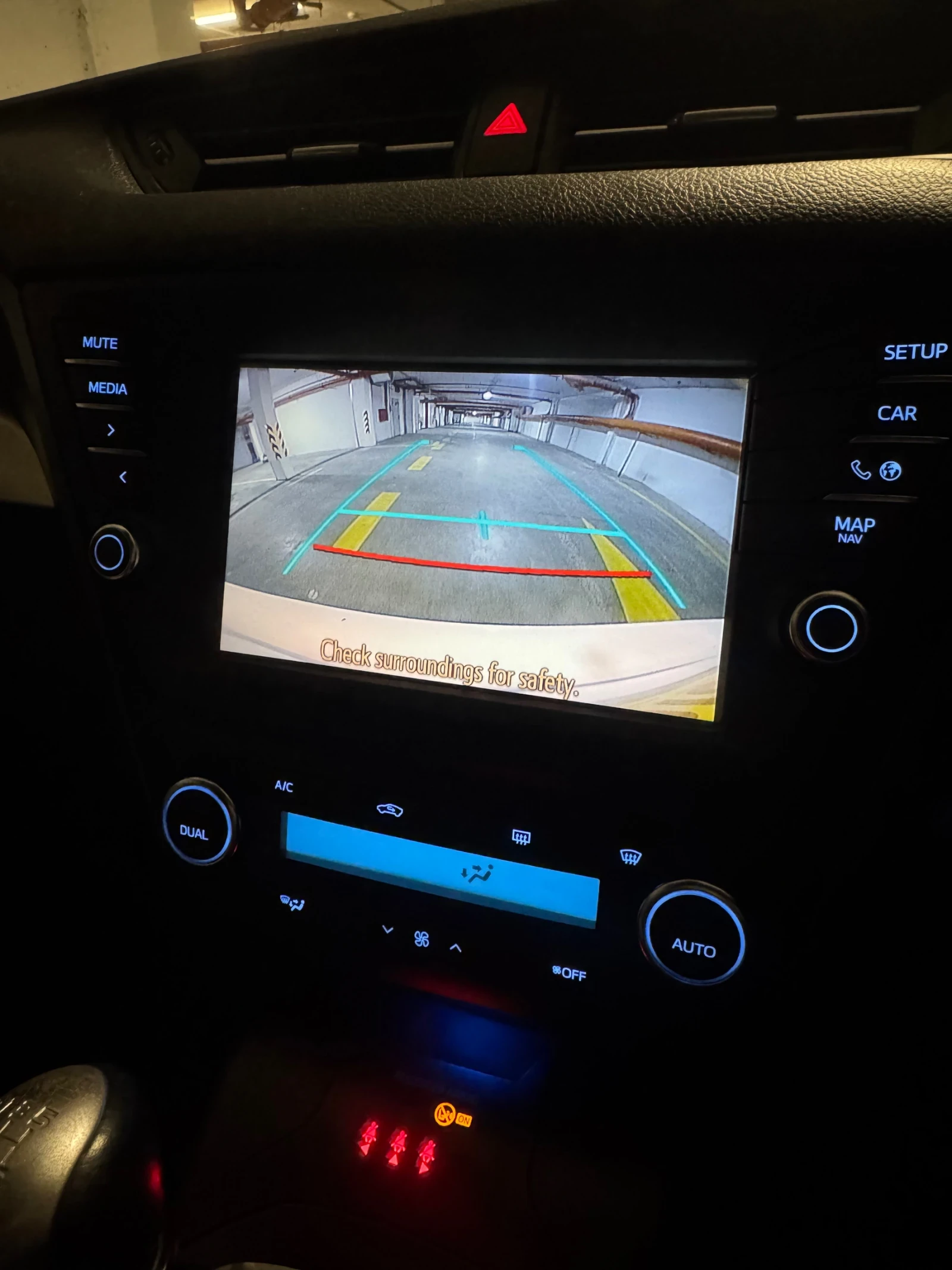 Toyota Avensis Business edition touring | Mobile.bg � ����������� 14