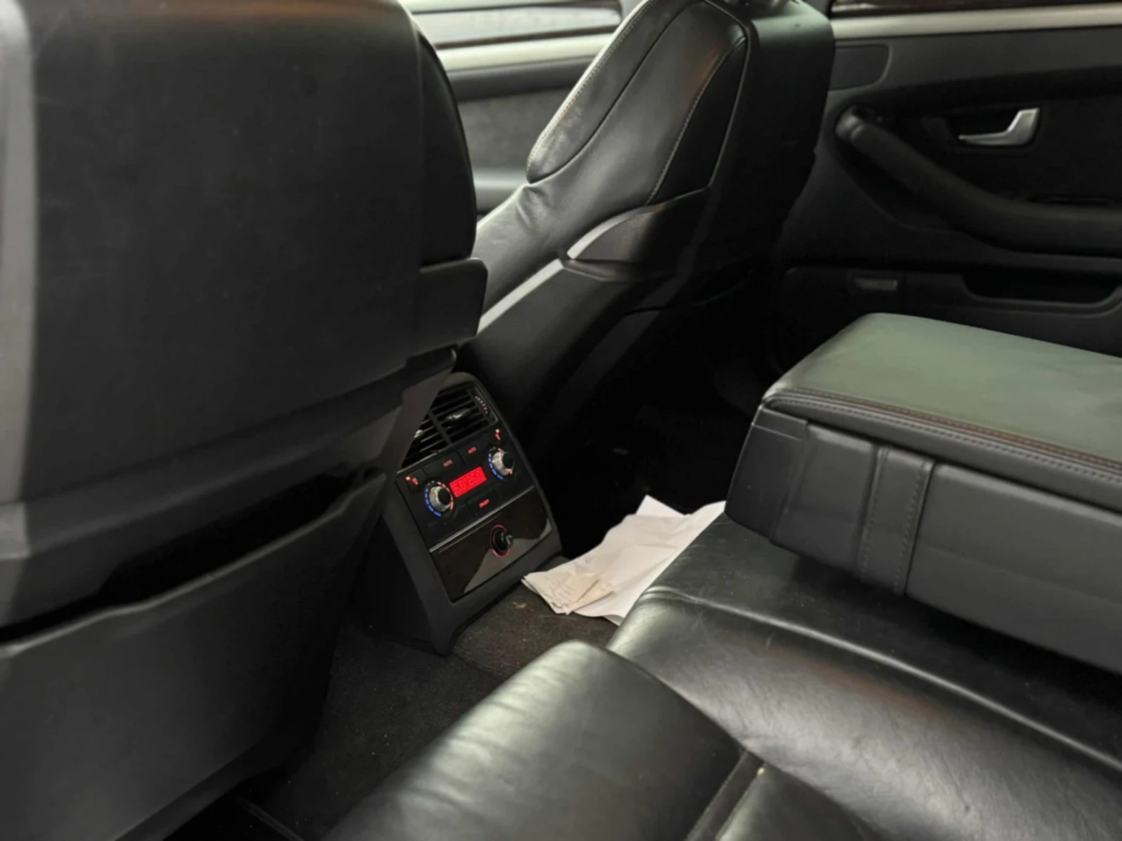 Audi A8 3.0 - изображение 9