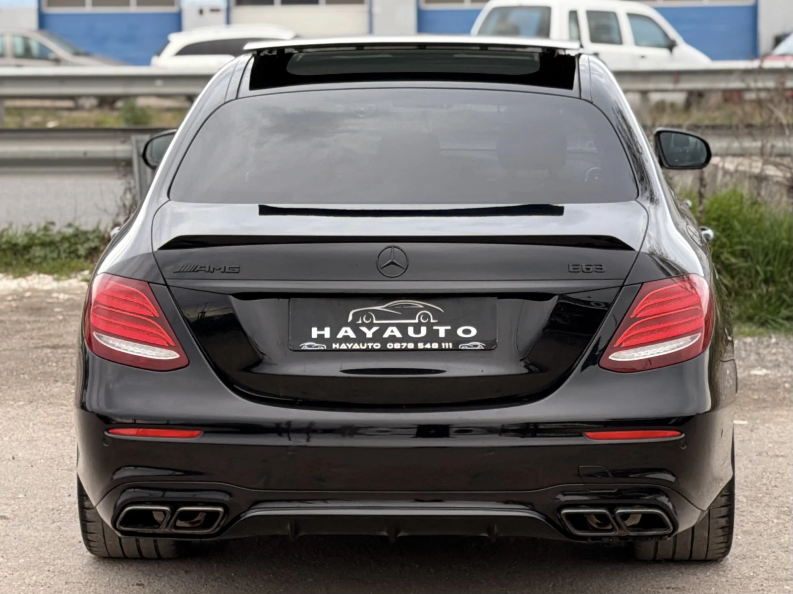 Mercedes-Benz E 63 AMG 4Matic+ = Distronic+ = Keyless Go= HUD= Panorama= , снимка 6 - Автомобили и джипове - 54045460
