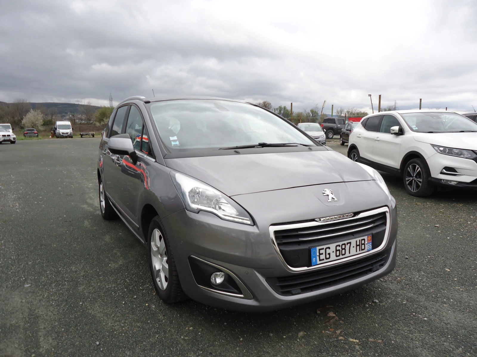 Peugeot 5008 1.6 BlueHDI 120 к.с. 144 000 км. 6+ 1, снимка 3 - Автомобили и джипове - 54081960