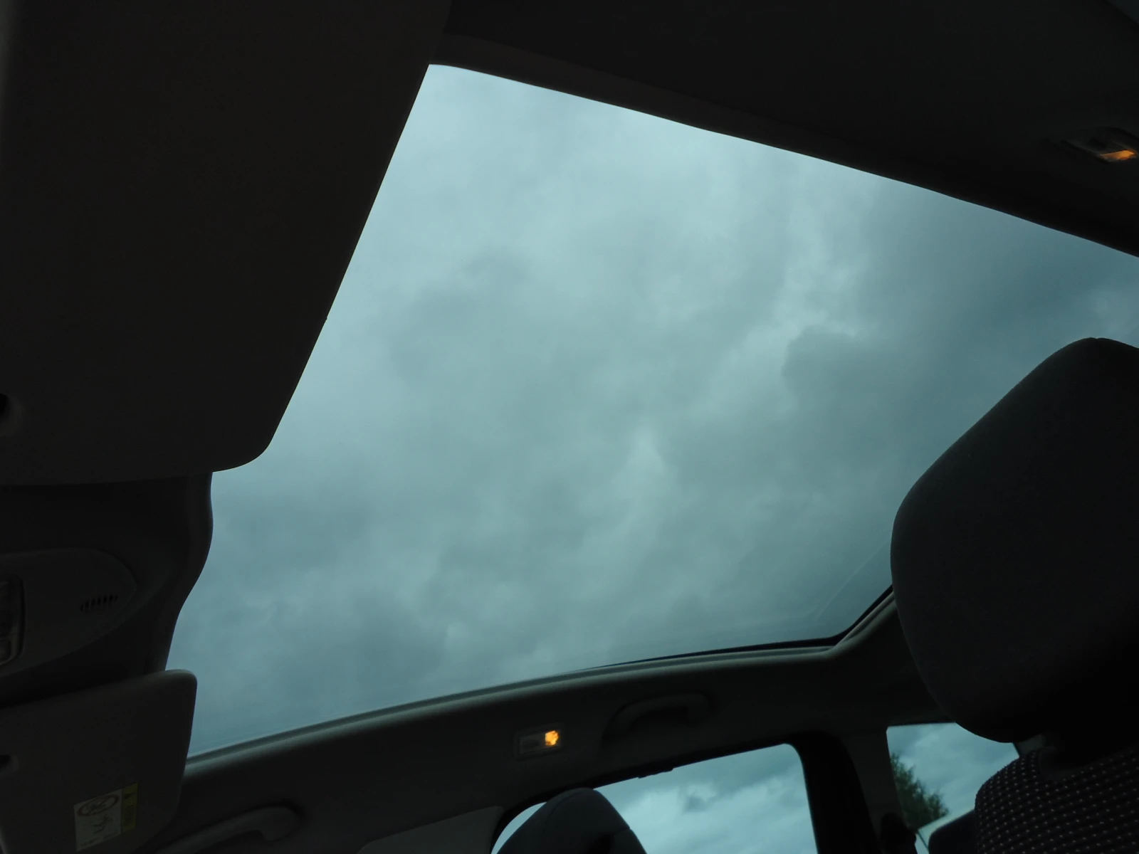 Peugeot 5008 1.6 BlueHDI 120 к.с. 144 000 км. 6+ 1, снимка 14 - Автомобили и джипове - 54081960