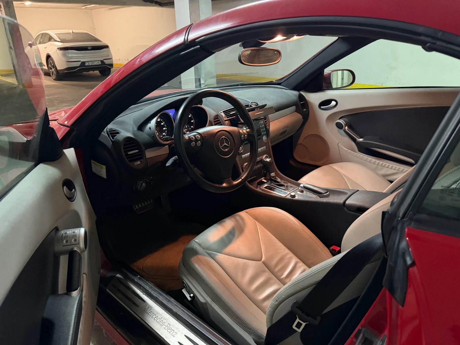 Mercedes-Benz SLK 350, снимка 7 - Автомобили и джипове - 54232185