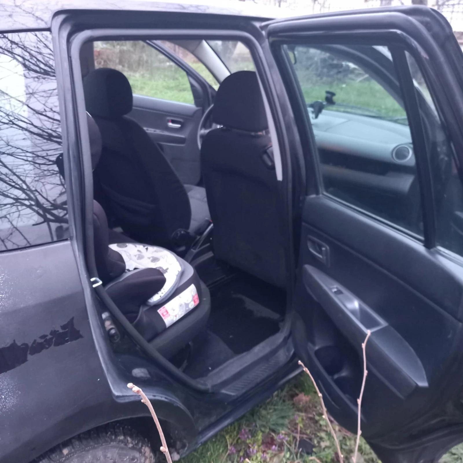 Mazda 2, снимка 7 - Автомобили и джипове - 54291001