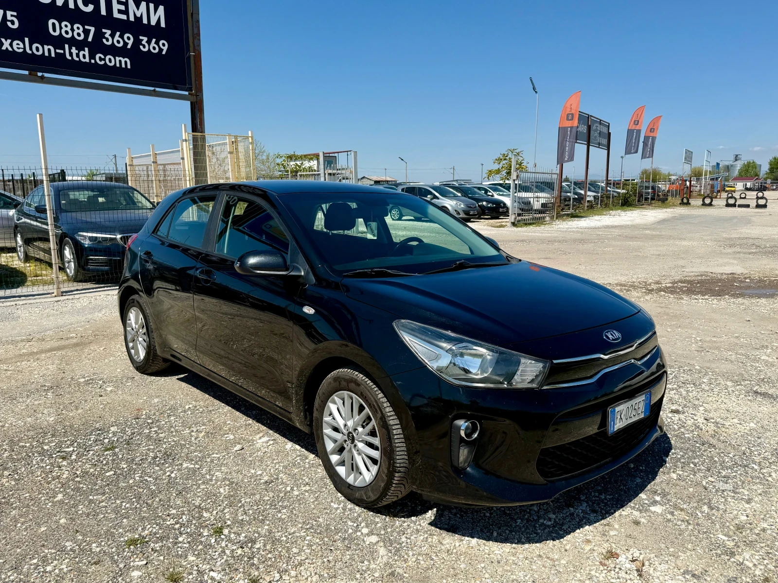 Kia Rio 1.25MPI, снимка 3 - Автомобили и джипове - 54310405