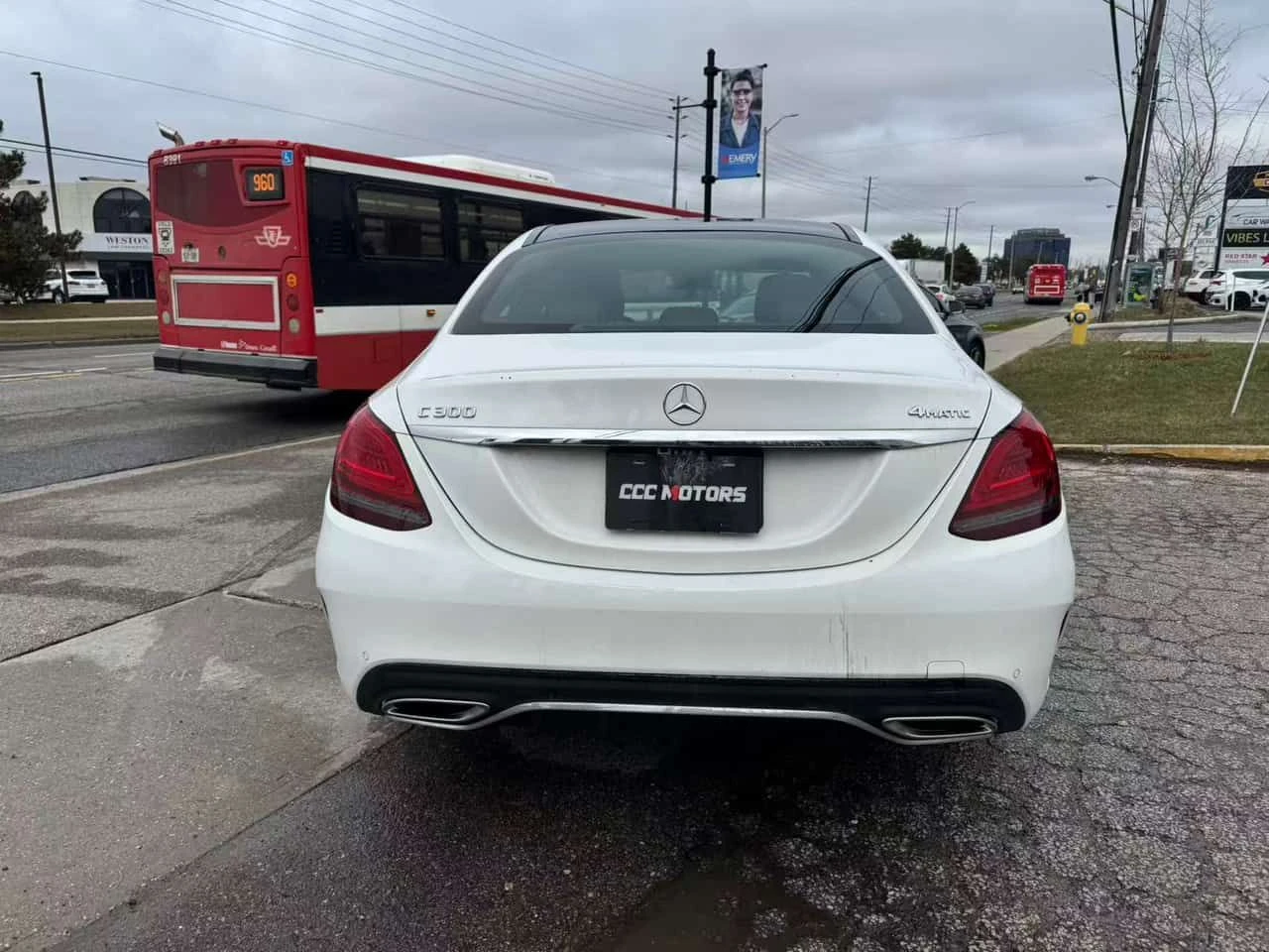 Mercedes-Benz C 300 PANO| 360 КАМЕРИ| 2 КЛЮЧА| CARFAX, снимка 5 - Автомобили и джипове - 54387607