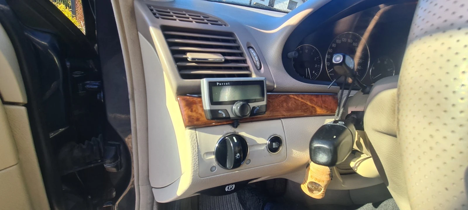 Mercedes-Benz E 270, снимка 2 - Автомобили и джипове - 54439572