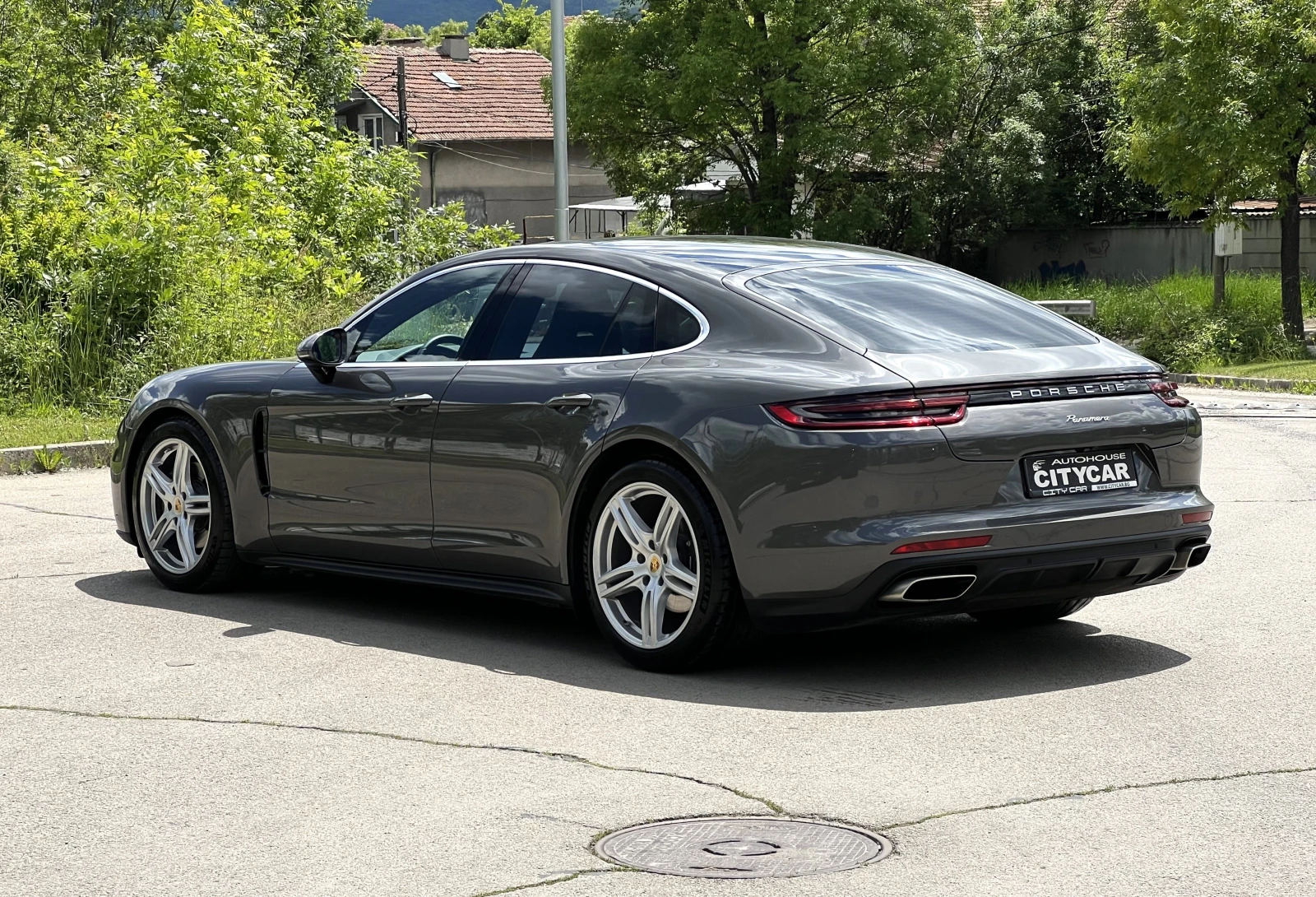 Porsche Panamera 3.0 V6 / 4-МЕСТЕН / PANO / BOSE / CAMERA / LED / , снимка 4 - Автомобили и джипове - 54787300