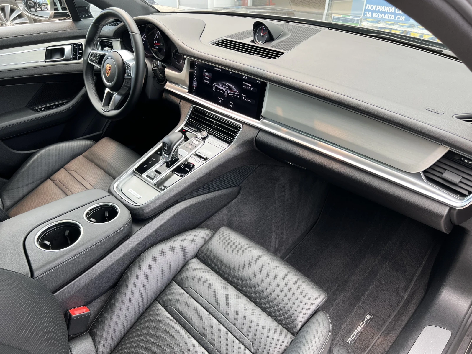 Porsche Panamera 3.0 V6 / 4-МЕСТЕН / PANO / BOSE / CAMERA / LED / , снимка 14 - Автомобили и джипове - 54787300