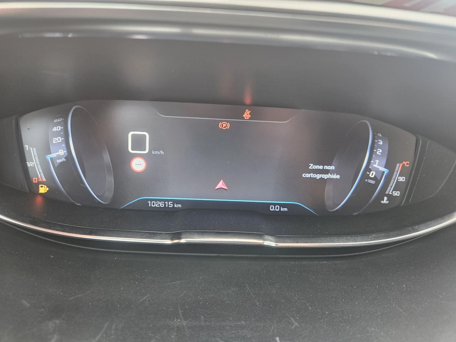 Peugeot 5008 1.5HDI GT LINE 7места FULL EXTRA, снимка 15 - Автомобили и джипове - 54932370