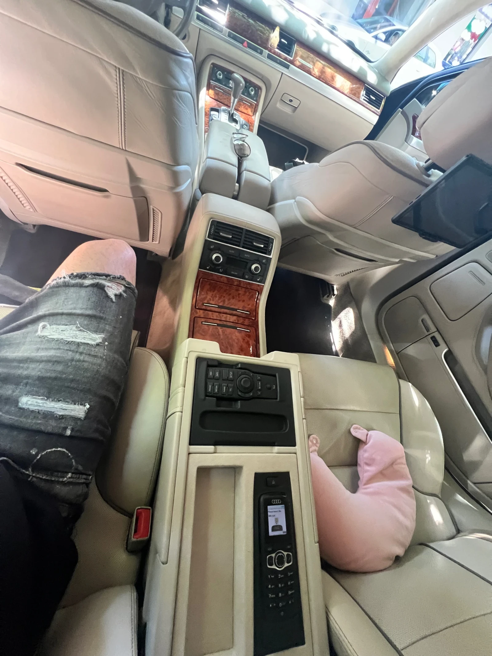 Audi A8, снимка 6 - Автомобили и джипове - 54974007
