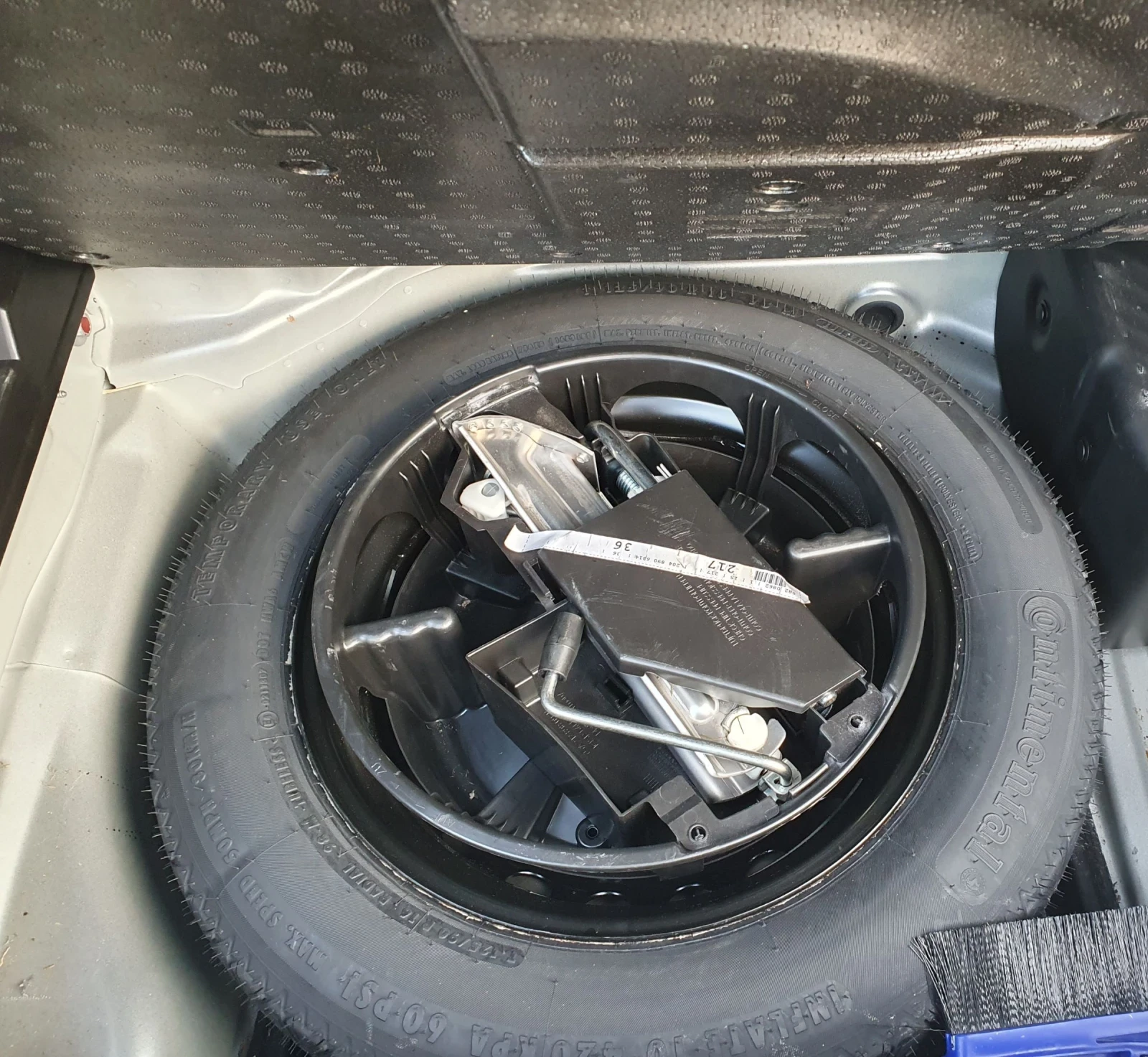 Mercedes-Benz C 220 Avantgarde , снимка 10 - Автомобили и джипове - 55051688