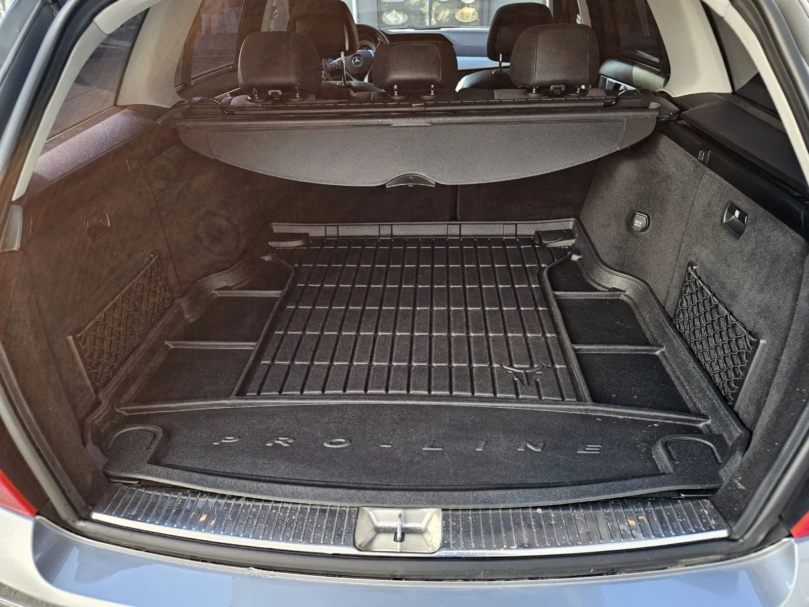 Mercedes-Benz C 220 Avantgarde , снимка 8 - Автомобили и джипове - 55051688