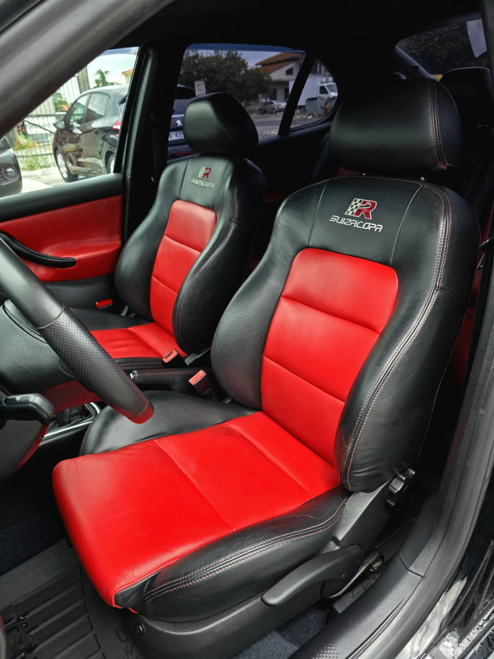 Seat Leon Seat Leon Cupra R Suizacopa, снимка 15 - Автомобили и джипове - 55182557