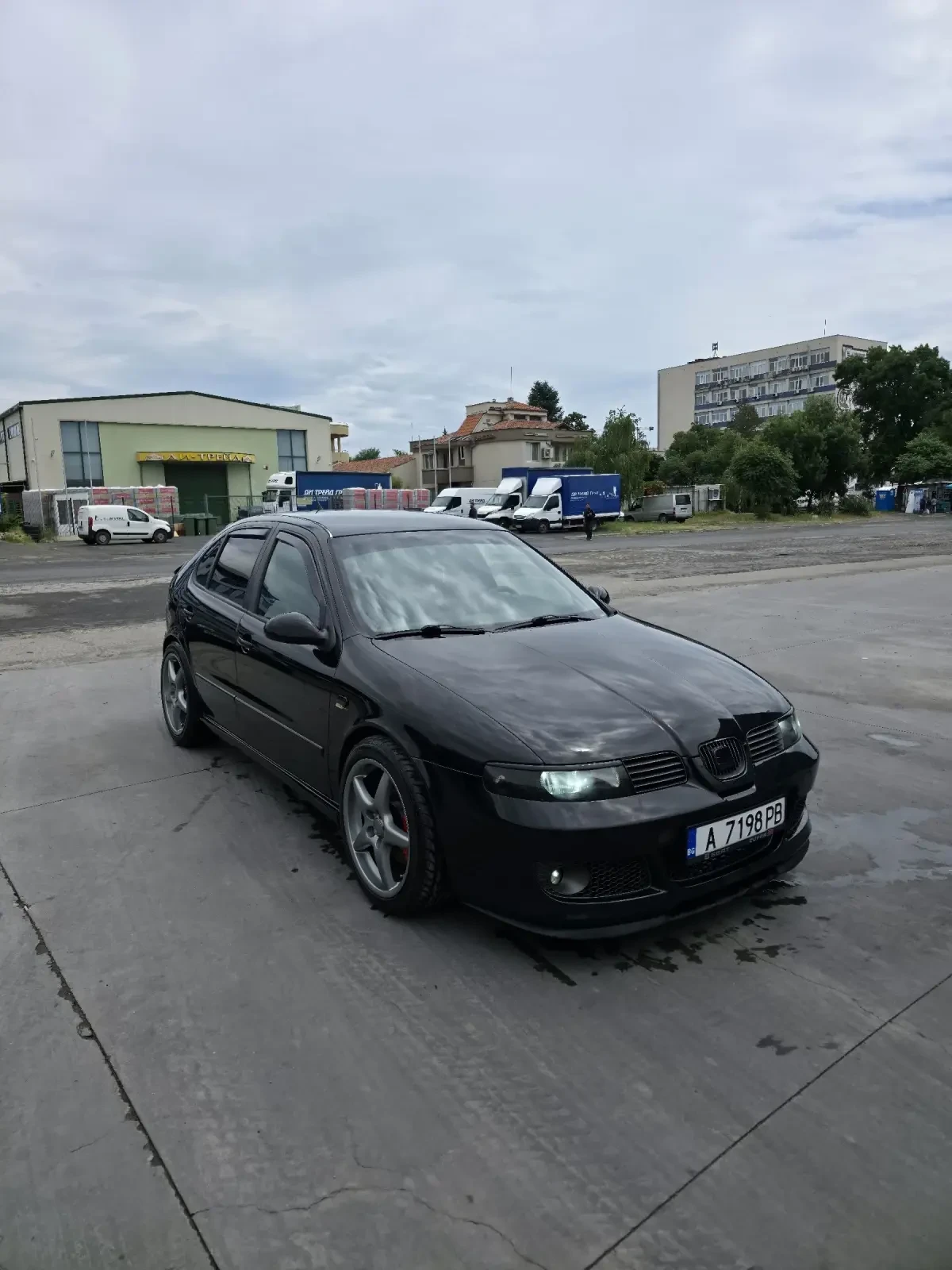 Seat Leon Seat Leon Cupra R Suizacopa, снимка 4 - Автомобили и джипове - 55182557
