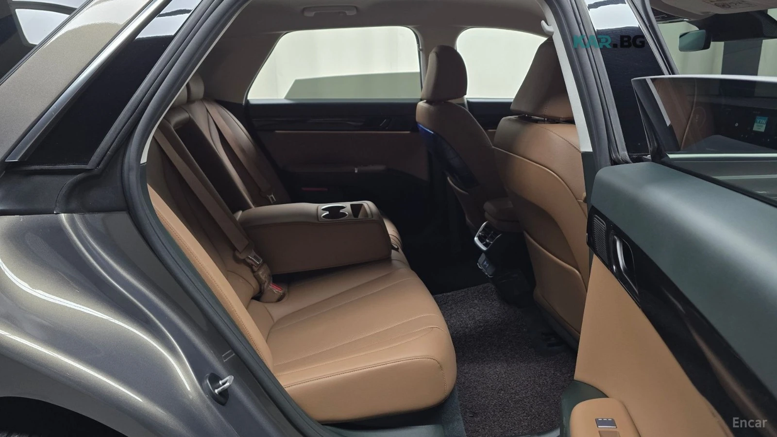 Hyundai Grandeur 2.5* PREMIUM* КОЖА* ПОДГРЕВ* NAVI* LED* КАМЕРА* , снимка 12 - Автомобили и джипове - 55235228