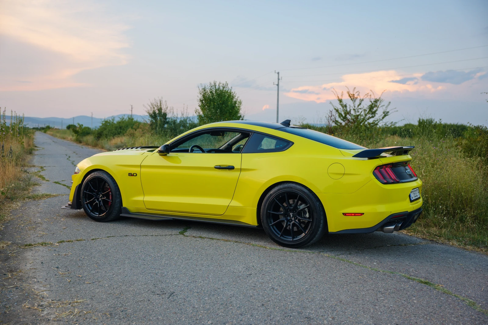 Ford Mustang, снимка 15 - Автомобили и джипове - 55477587