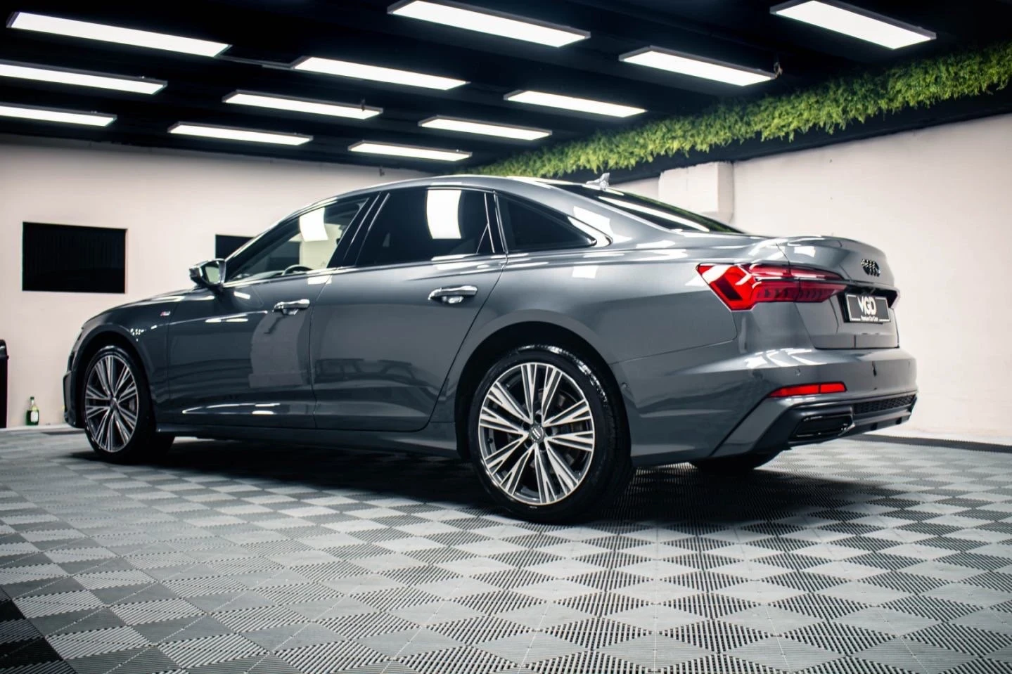 Audi A6 5.0 TDI  Mild Hybrid ГОТОВ ЛИЗИНГ, снимка 7 - Автомобили и джипове - 55522396