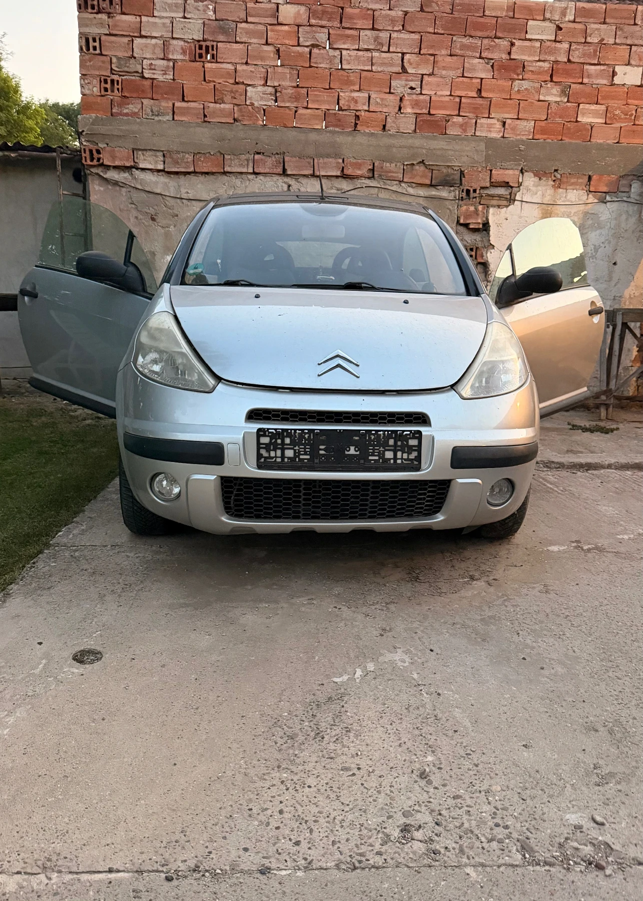 Citroen C3 pluriel, снимка 2 - Автомобили и джипове - 55667365