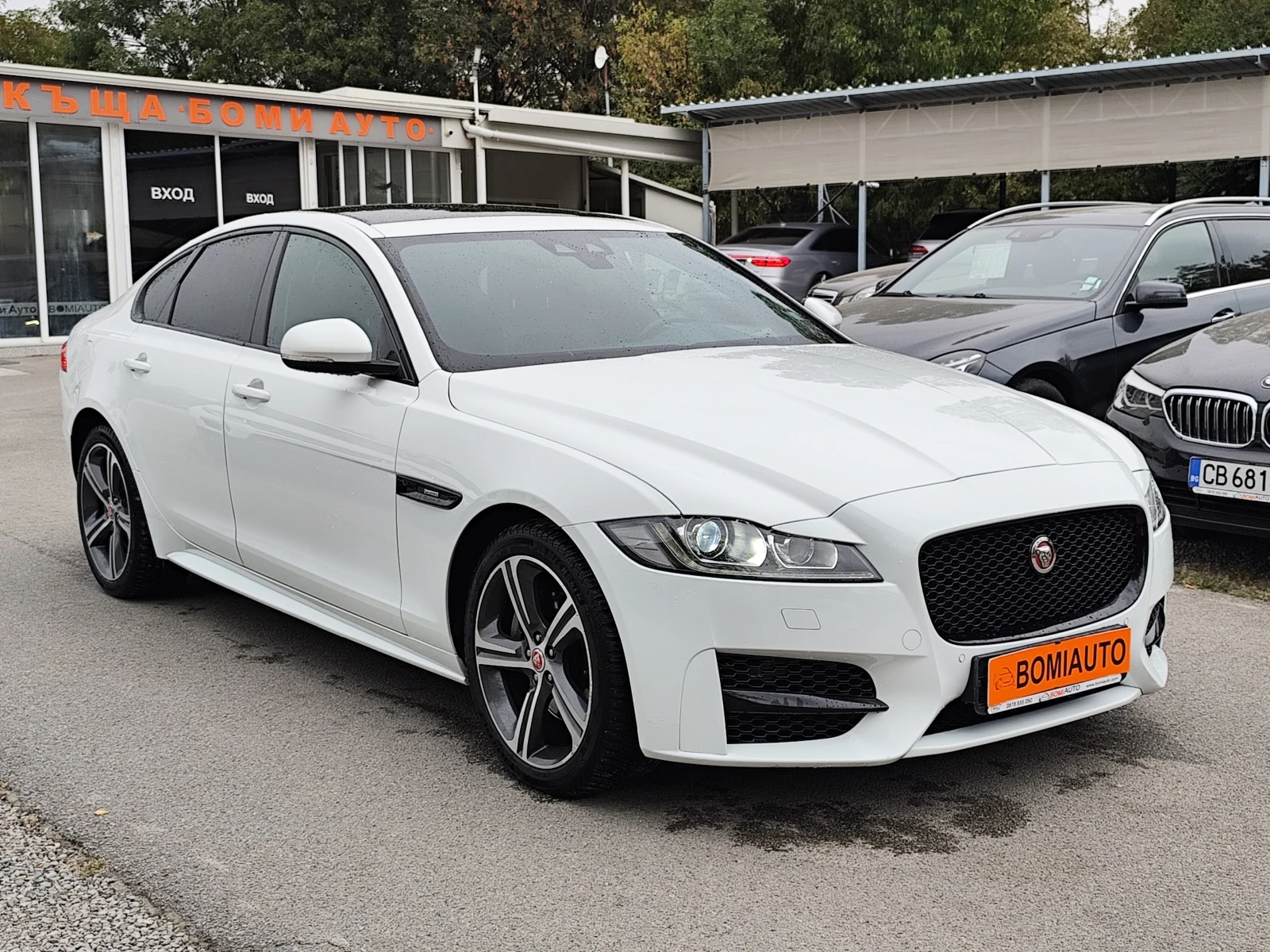 Jaguar Xf 2.0D/R-SPORT/АВТОМАТ /LED/XENON/KOЖА/ ПОДГРЕВ/AWD, снимка 3 - Автомобили и джипове - 56224715