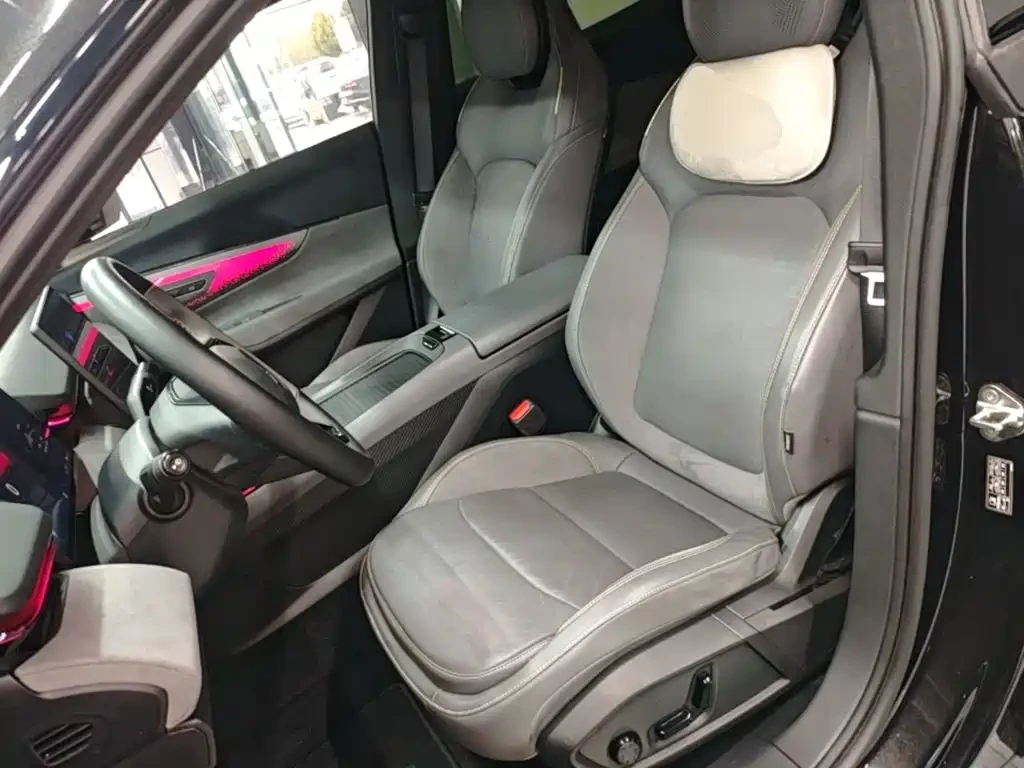 LynkCo 08 EM-P 2023 220km 4WD Performance Halo | Mobile.bg � ����������� 14