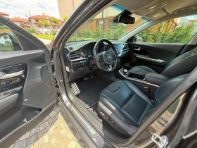 Kia Niro 64kwh, снимка 15