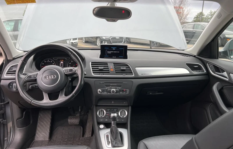 Audi Q3, снимка 9 - Автомобили и джипове - 48724573