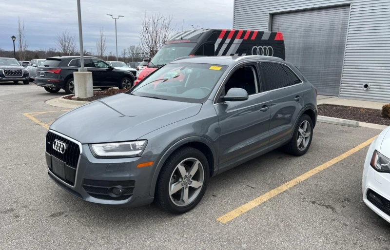 Audi Q3, снимка 2 - Автомобили и джипове - 48724573