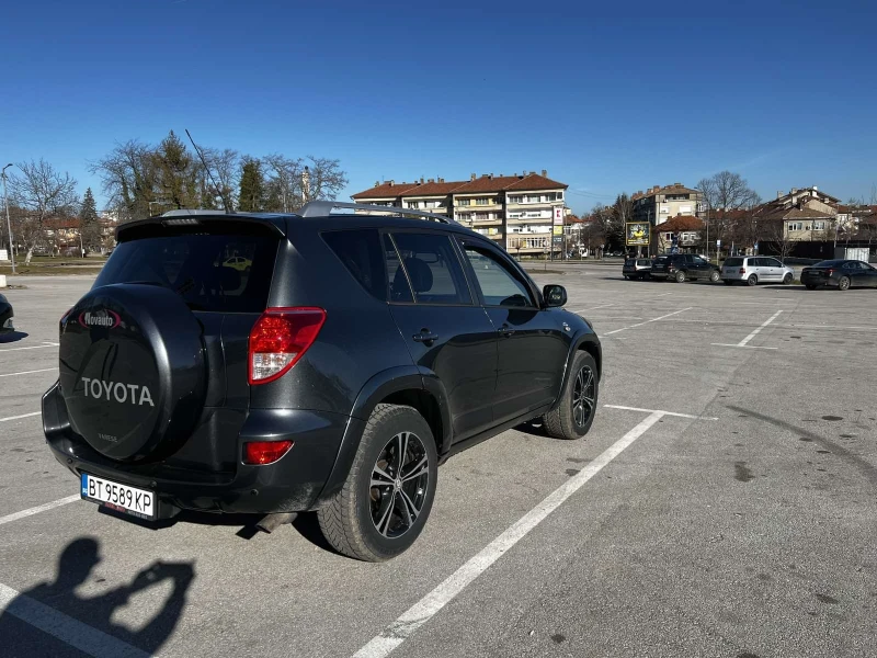 Toyota Rav4 Toyota Rav4 2.2 D-4D / Facelift /, снимка 3 - Автомобили и джипове - 49240781