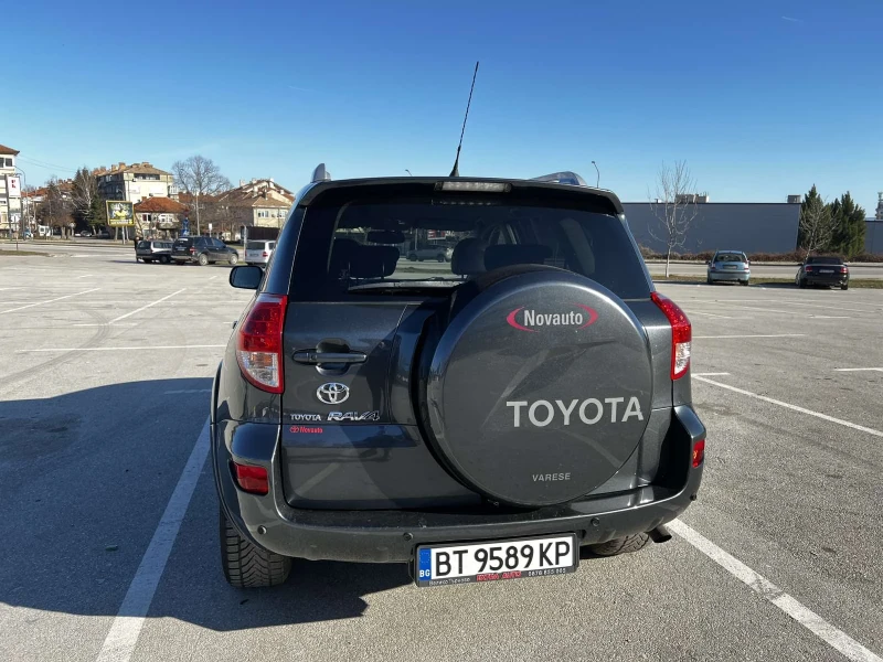 Toyota Rav4 Toyota Rav4 2.2 D-4D / Facelift /, снимка 6 - Автомобили и джипове - 49240781