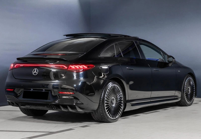 Mercedes-Benz EQE 53AMG* 4M+ * HYPERSCREEN* HEAD-UP* DISTR* BURM-4D*, снимка 4 - Автомобили и джипове - 51999289