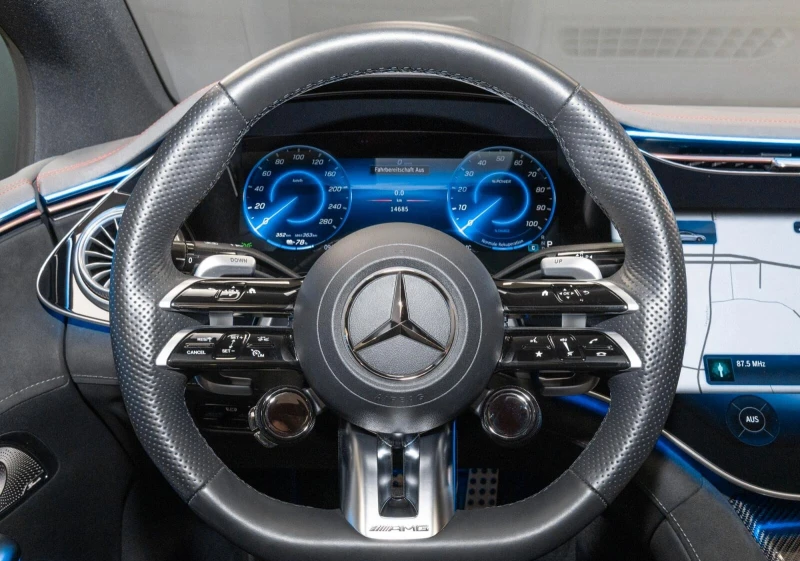 Mercedes-Benz EQE 53AMG* 4M+ * HYPERSCREEN* HEAD-UP* DISTR* BURM-4D*, снимка 10 - Автомобили и джипове - 51999289