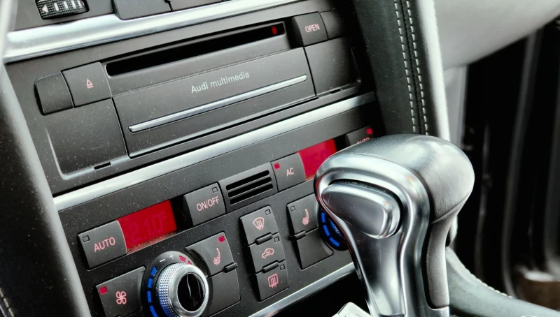 Audi Q7 6.0 V12 TDI | B&O | първи собственик , снимка 14 - Автомобили и джипове - 53565597