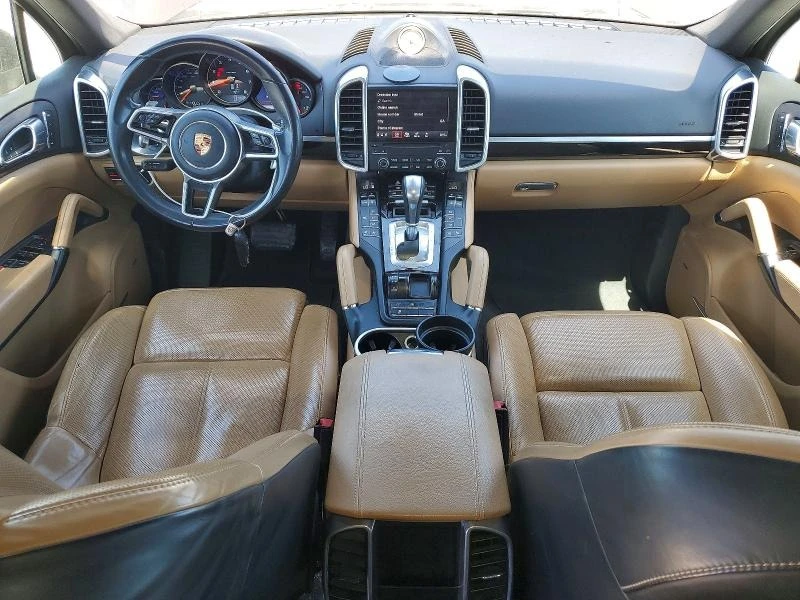 Porsche Cayenne, снимка 8 - Автомобили и джипове - 54675307