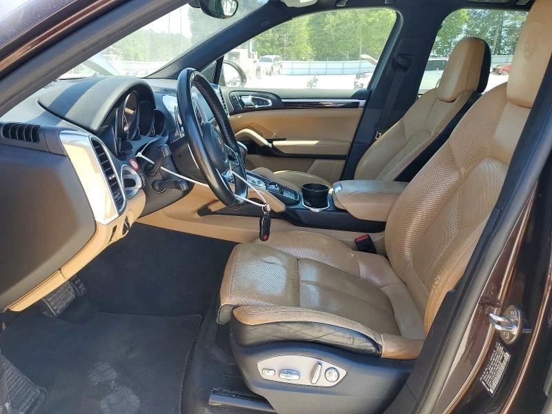 Porsche Cayenne, снимка 7 - Автомобили и джипове - 54675307