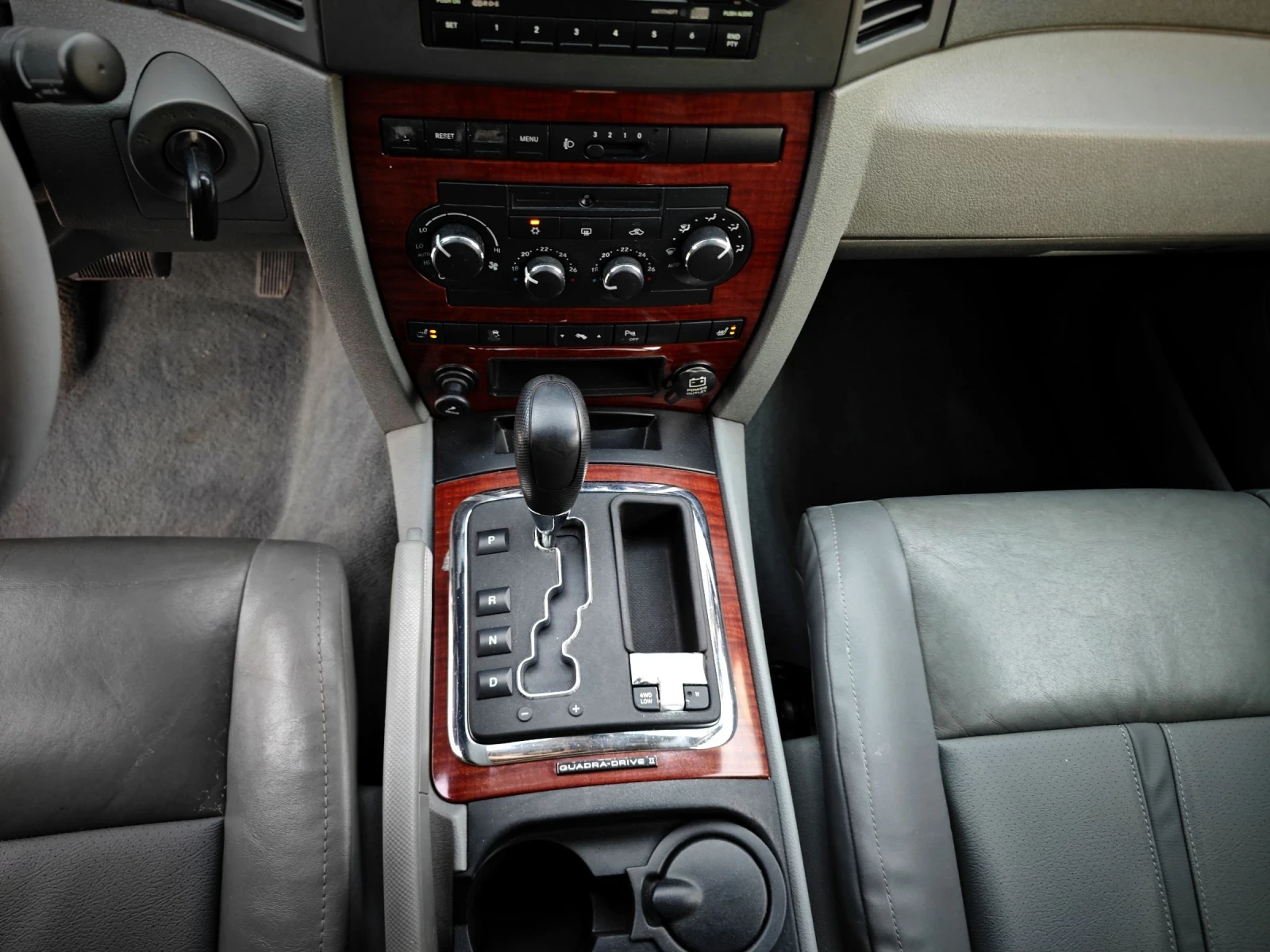 Jeep Grand cherokee * 4х4* LIMITED* FULL*  - изображение 10
