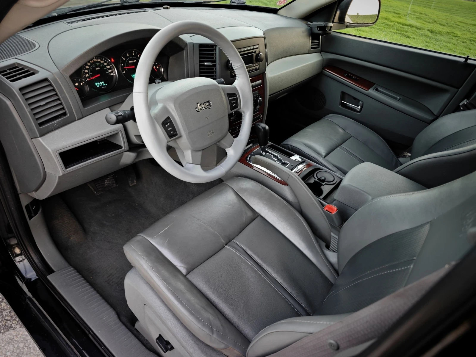 Jeep Grand cherokee * 4х4* LIMITED* FULL*  - изображение 9