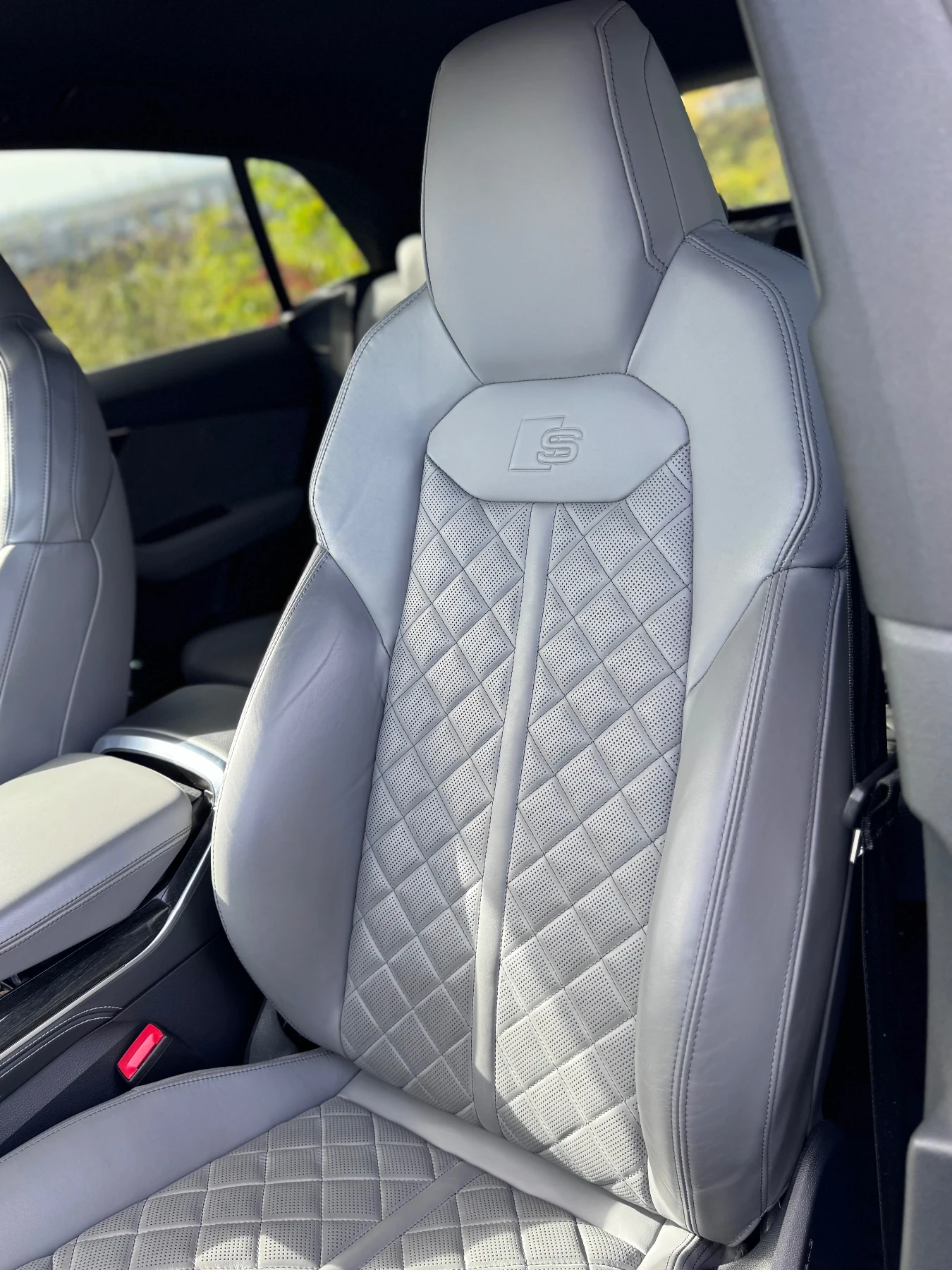 Audi Q8 50TDI Лизинг Гаранция - изображение 10